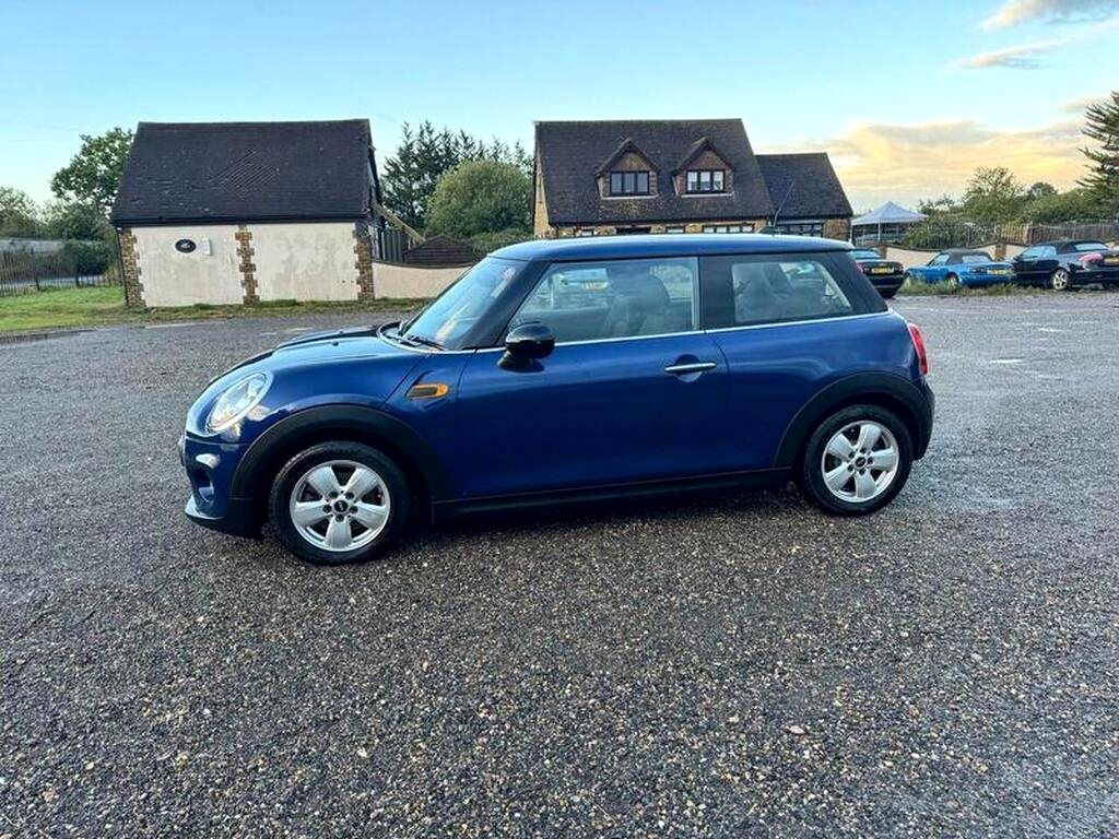 2014 MINI Hatch 1.2 One Auto 5dr for sale at N-Ten Motors in Romford - photo 7