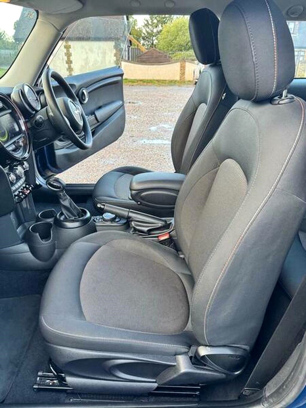 2014 MINI Hatch 1.2 One Auto 5dr for sale at N-Ten Motors in Romford - photo 30