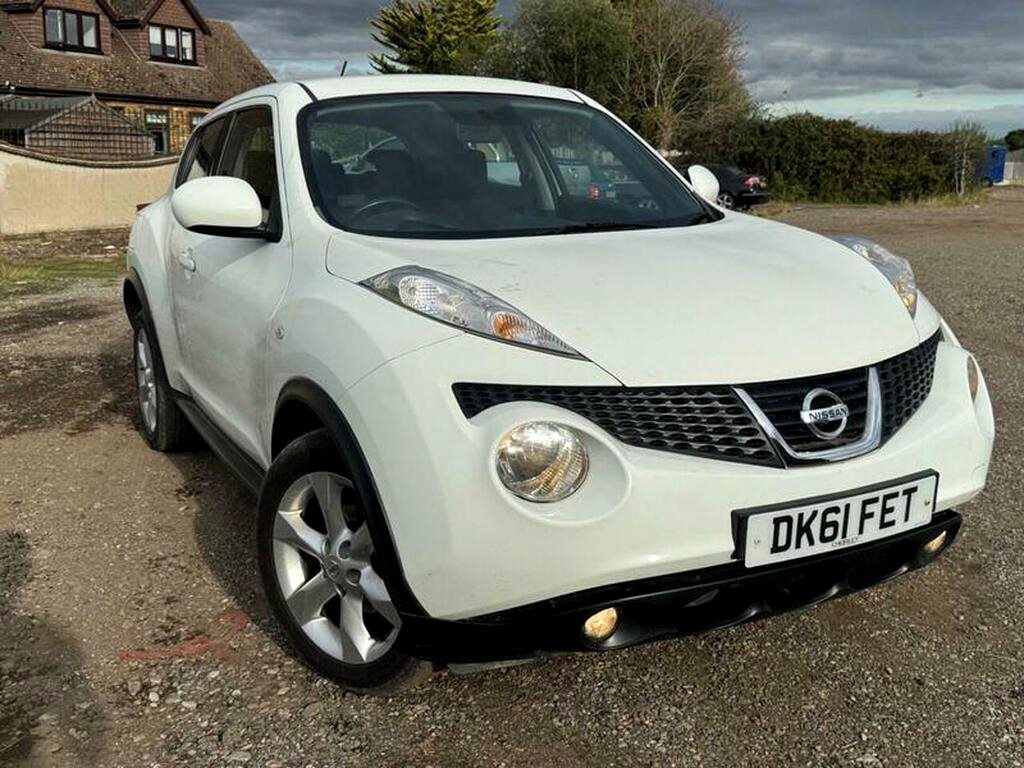 2011 Nissan Juke 1.6 Acenta CVT 5dr for sale at N-Ten Motors in Romford - photo 4