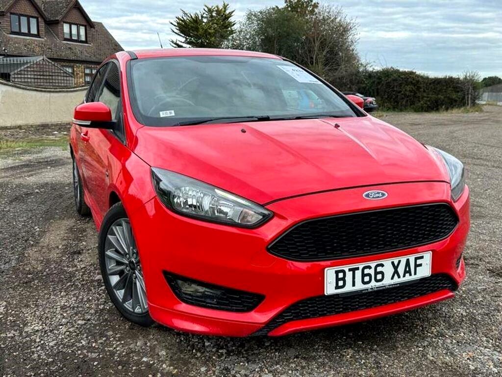 2016 Ford Focus 1.0T EcoBoost ST-Line 5dr for sale at N-Ten Motors in Romford - photo 2